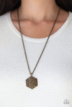 Load image into Gallery viewer, Paparazzi East Coast Elixir - Brown Necklace
