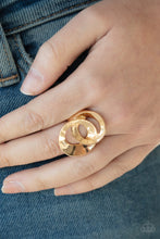 Load image into Gallery viewer, Paparazzi Pro Top Spin - Gold Ring
