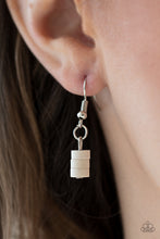 Load image into Gallery viewer, Paparazzi Beach Beam - White Necklace
