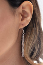 Load image into Gallery viewer, Paparazzi Setting The Fashion - Blue Necklace
