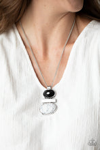 Load image into Gallery viewer, Paparazzi Finding Balance - Black Necklace
