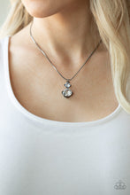 Load image into Gallery viewer, Paparazzi Top Dollar Diva - Black Necklace
