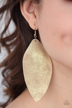 Load image into Gallery viewer, Paparazzi Serenely Smattered - Gold Earring

