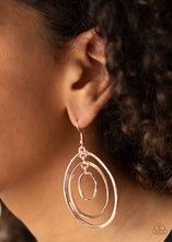 Load image into Gallery viewer, Paparazzi Retro Ruins - Rose Gold Earring
