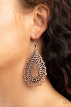 Load image into Gallery viewer, Paparazzi Texture Garden - Copper Earring
