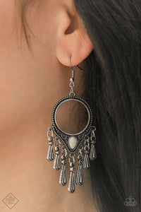 Paparazzi Ranger Rhythm - White Earrings