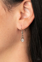 Load image into Gallery viewer, Paparazzi Total Head-Turner - White Necklace
