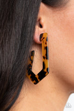 Load image into Gallery viewer, Paparazzi Flat Out Fearless - Multi Earrings
