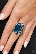 Load image into Gallery viewer, Paparazzi Any DAISY Now - Blue Ring
