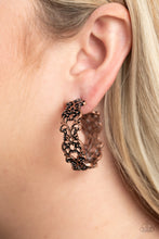 Load image into Gallery viewer, Paparazzi Laurel Wreaths - Copper Earring
