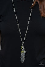 Load image into Gallery viewer, Paparazzi Feather Flair - Green Necklace
