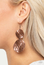 Load image into Gallery viewer, Paparazzi HARDWARE-Headed - Copper Earring
