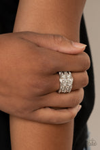 Load image into Gallery viewer, Paparazzi Diva Diadem - White Ring

