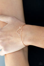 Load image into Gallery viewer, Paparazzi Make Yourself HEART - Rose Gold Bracelet
