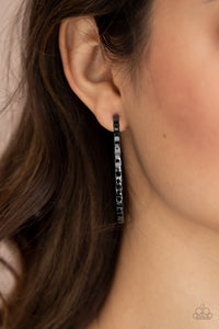 Paparazzi Grungy Grit - Black Earrings