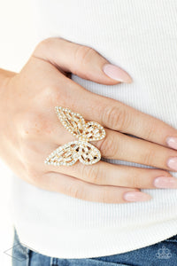 Paparazzi Flauntable Flutter - Gold Ring