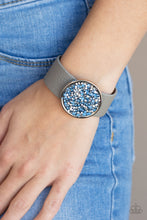 Load image into Gallery viewer, Paparazzi Stellar Escape - Blue Bracelet
