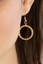 Load image into Gallery viewer, Paparazzi Metro Mechanics - Gold Necklace
