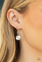 Load image into Gallery viewer, Paparazzi GLISTEN Closely - Silver Necklace
