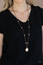 Load image into Gallery viewer, Paparazzi Go Tell It On The MESA - Copper Necklace
