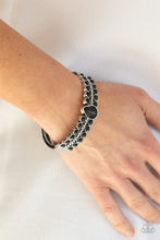 Load image into Gallery viewer, Paparazzi Nature Resort - Black Bracelet
