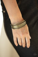 Load image into Gallery viewer, Paparazzi Jungle Jingle - Brass
