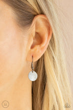Load image into Gallery viewer, Paparazzi Reflection Detection - Black Necklace
