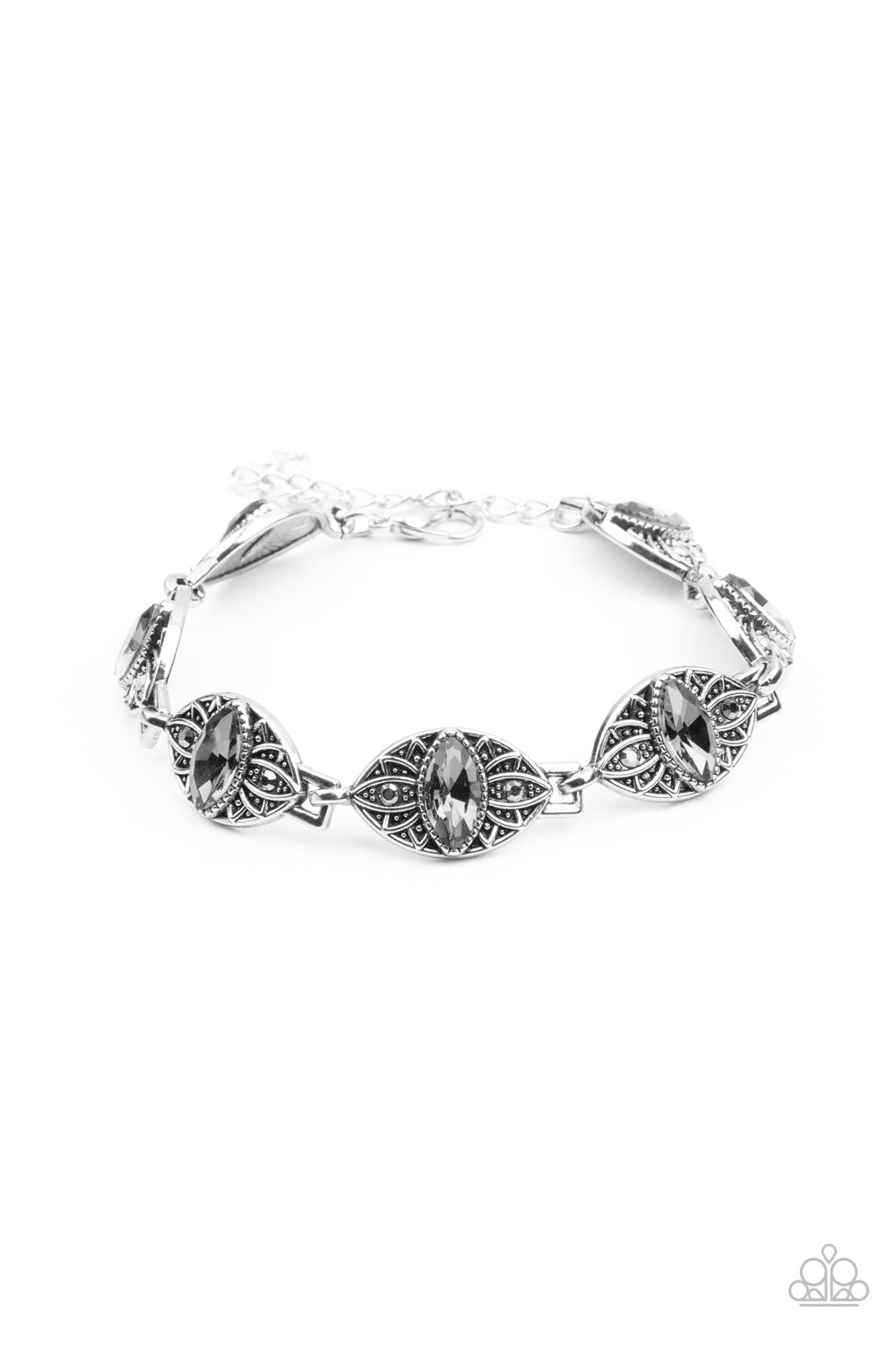 Paparazzi Crown Privilege - Silver Bracelet