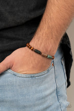 Load image into Gallery viewer, Paparazzi ZEN Most Wanted - Copper Bracelet
