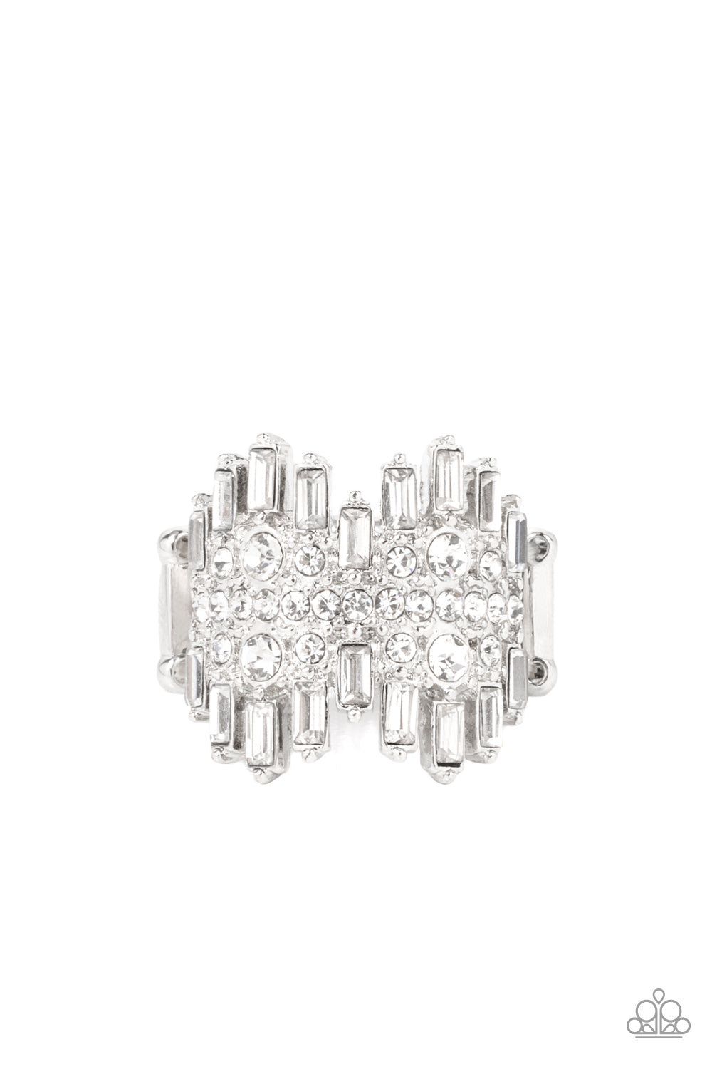 Paparazzi Urban Empire - White Ring