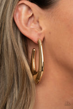 Load image into Gallery viewer, Paparazzi Find Your Anchor - Gold Earrings
