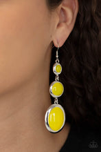 Load image into Gallery viewer, Paparazzi Retro Reality - Yellow Earring
