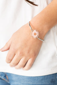 Paparazzi Cottage Season - Pink Bracelet