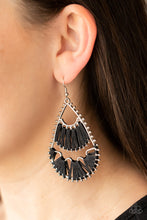 Load image into Gallery viewer, Paparazzi Samba Scene - Black Earring
