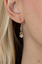 Load image into Gallery viewer, Paparazzi Deluxe Diadem - Gold Necklace
