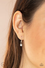 Load image into Gallery viewer, Paparazzi Dynamically Dainty - Multi Necklace
