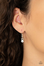 Load image into Gallery viewer, Paparazzi Prairie Fairytale - White Necklace
