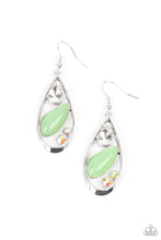 Load image into Gallery viewer, Paparazzi Harmonious Harbors - Green Earring

