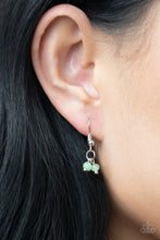 Load image into Gallery viewer, Paparazzi Warm My Heart - Green Necklace
