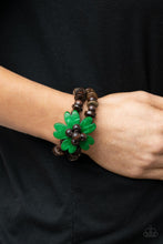Load image into Gallery viewer, Paparazzi Tropical Flavor - Green Bracelet
