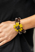 Load image into Gallery viewer, Paparazzi Tropical Flavor - Yellow Bracelet
