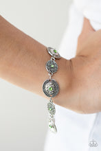 Load image into Gallery viewer, Paparazzi Secret Garden Glamour - Green Bracelet
