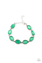 Load image into Gallery viewer, Paparazzi Smooth Move - Green Bracelet
