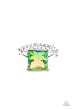 Load image into Gallery viewer, Paparazzi Ready For My Coronation - Green
