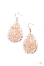 Load image into Gallery viewer, Paparazzi Fleur de Fantasy - Rose Gold Earring
