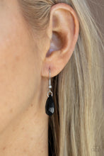 Load image into Gallery viewer, Paparazzi Party Paradise - Black Necklace
