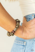 Load image into Gallery viewer, Paparazzi Exploring The Elements - Brass Bracelet
