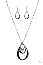 Load image into Gallery viewer, Paparazzi Relic Renaissance - Black Necklace
