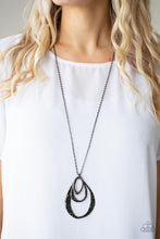 Load image into Gallery viewer, Paparazzi Relic Renaissance - Black Necklace
