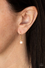 Load image into Gallery viewer, Paparazzi Starry Anthem - Gold Necklace
